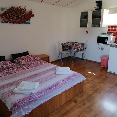 Nice Studio Near Centar+Free Parking Rovinj Exterior foto